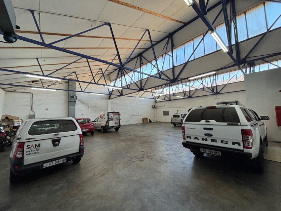 To Let commercial Property for Rent in Paarden Eiland Western Cape